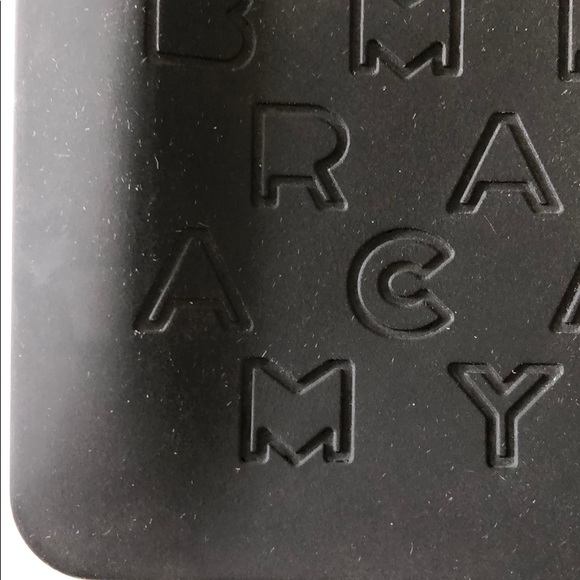 Marc Jacobs iPad case - Picture 7 of 12